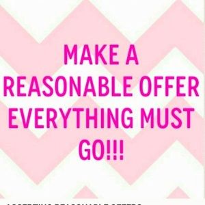 💕 ALL REASONABLE OFFERS ACCEPTED 💕